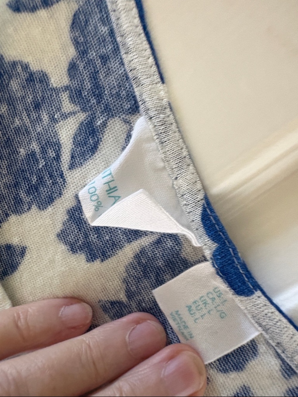 Cynthia Rowley White Tee with Royal Blue Floral Pattern - Picture 5 of 5
